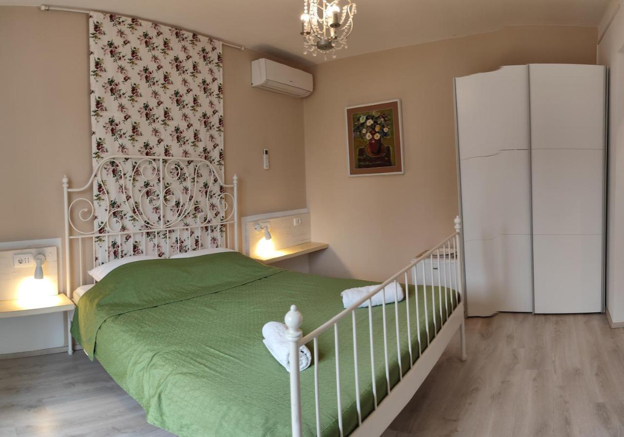 Rooms Ena Rovinj Exterior foto